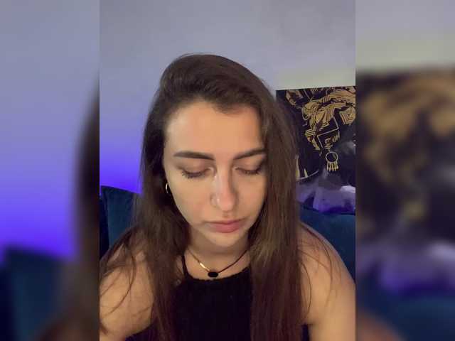 Live sex webcam photo for WILDGIRL #291327392