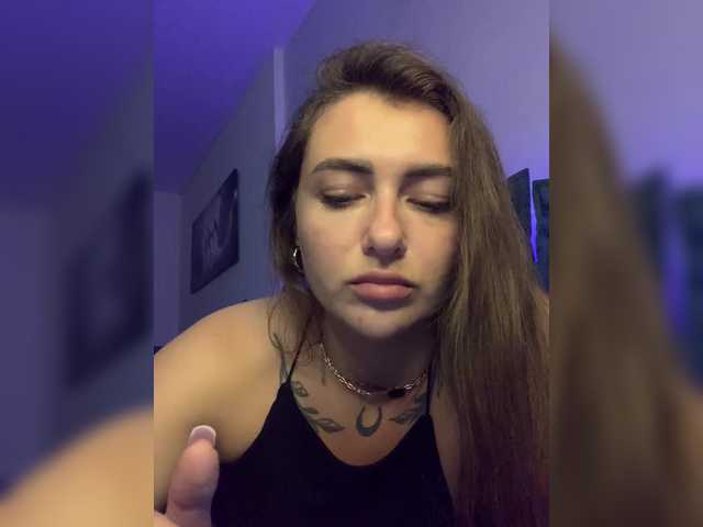 Live sex webcam photo for WILDGIRL #291407298