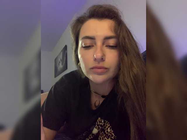 Live sex webcam photo for WILDGIRL #291489578