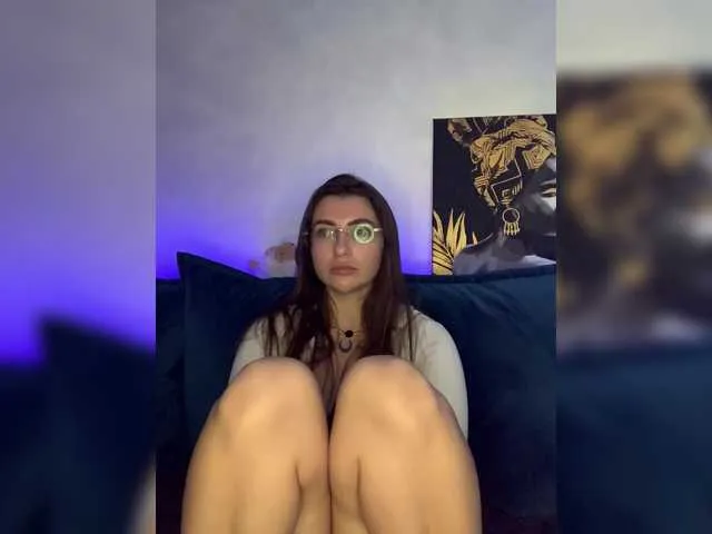 Live sex webcam photo for WILDGIRL #291993100