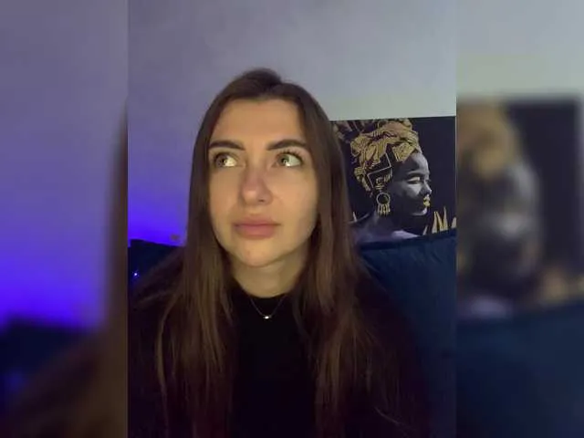 Live sex webcam photo for WILDGIRL #292000200