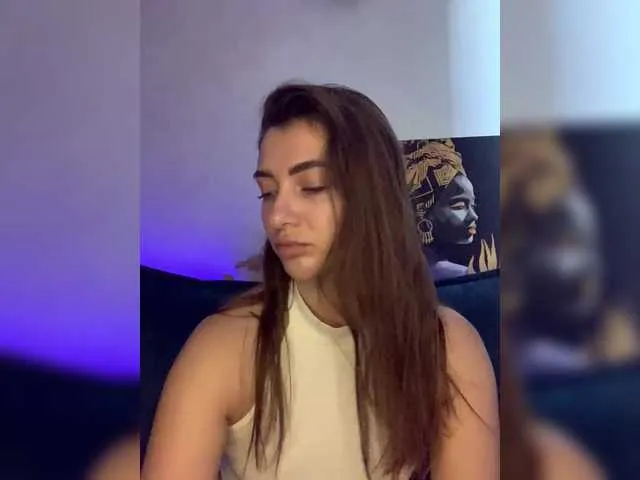 Live sex webcam photo for WILDGIRL #292141647