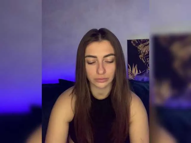 Live sex webcam photo for WILDGIRL #292267344