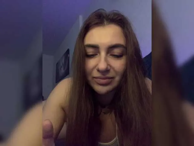 Live sex webcam photo for WILDGIRL #292295564