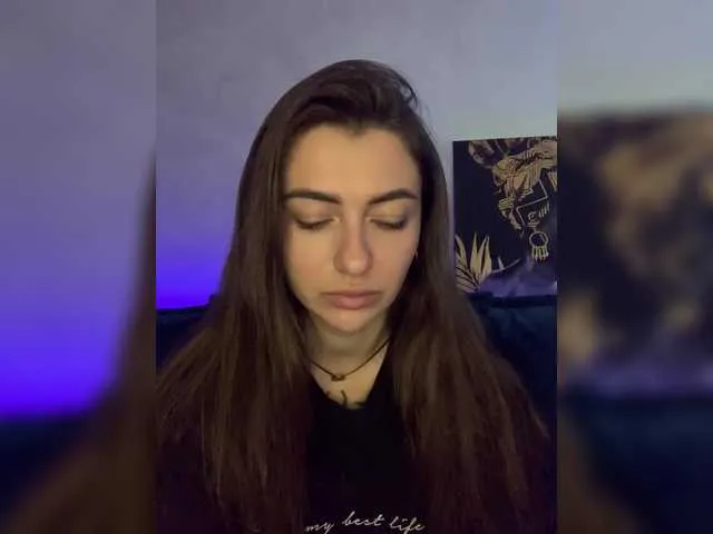 Live sex webcam photo for WILDGIRL #292306339