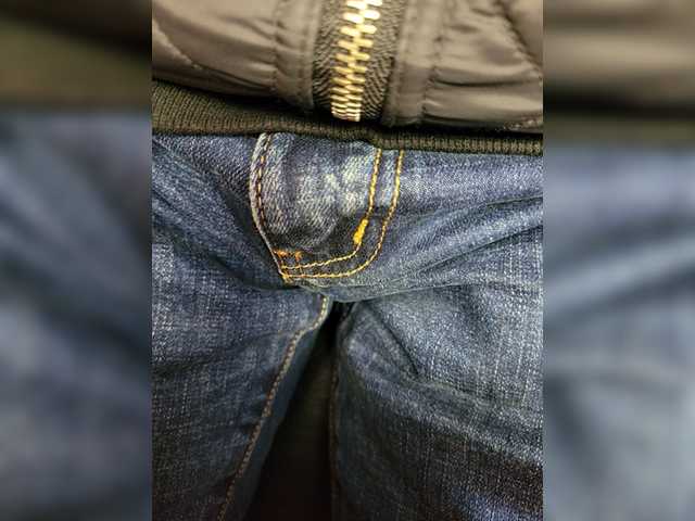 Live sex webcam photo for WWoollff75 #273511531