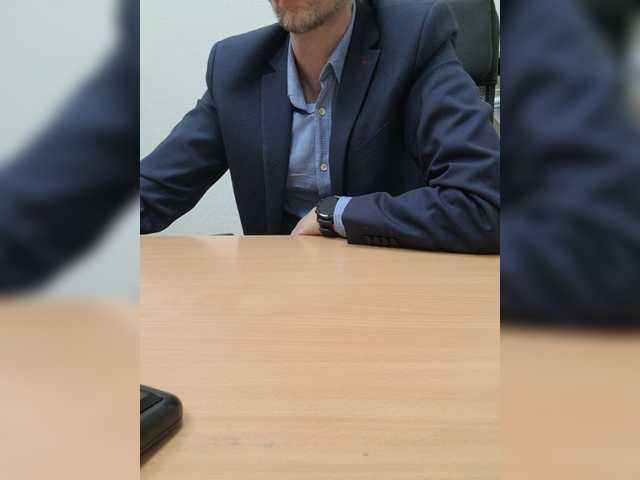 Live sex webcam photo for WWoollff75 #277091352