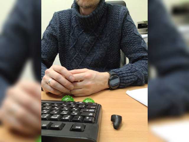 Live sex webcam photo for WWoollff75 #277130071