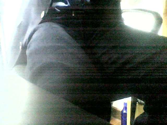 Live sex webcam photo for WWoollff75 #277359101