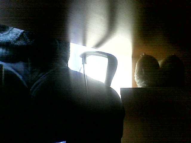 Live sex webcam photo for WWoollff75 #277421652