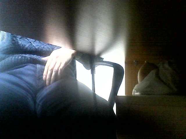 Live sex webcam photo for WWoollff75 #277429001