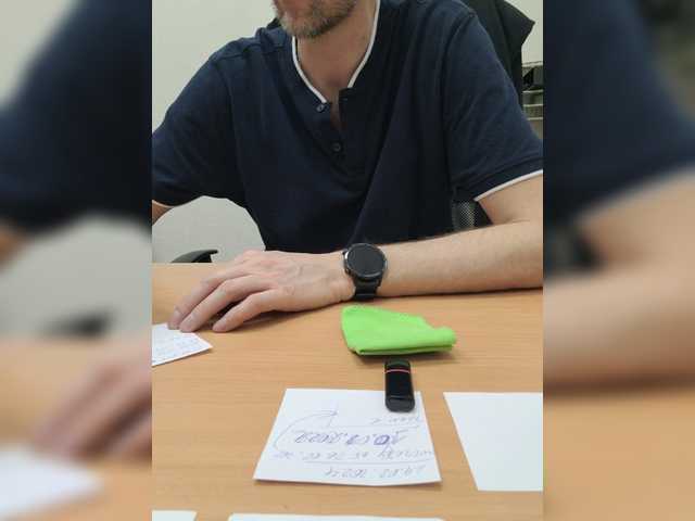 Live sex webcam photo for WWoollff75 #277500880