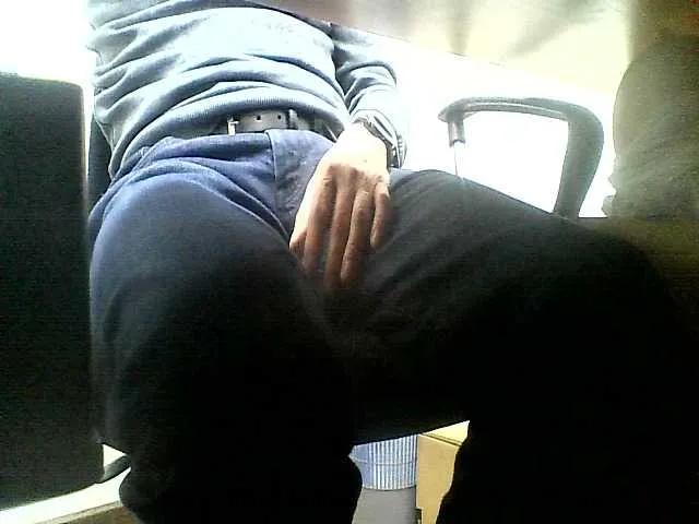 Live sex webcam photo for WWoollff75 #277601611