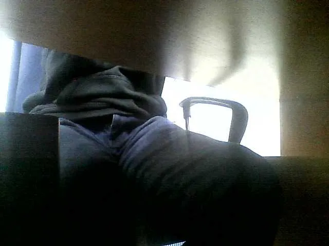 Live sex webcam photo for WWoollff75 #277906570