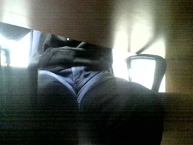 Live sex webcam photo for WWoollff75 #277912658