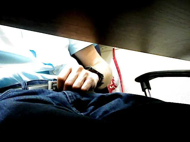 Live sex webcam photo for WWoollff75 #278310525