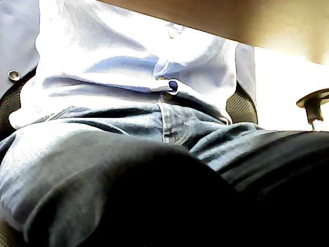 Live sex webcam photo for WWoollff75 #288186205