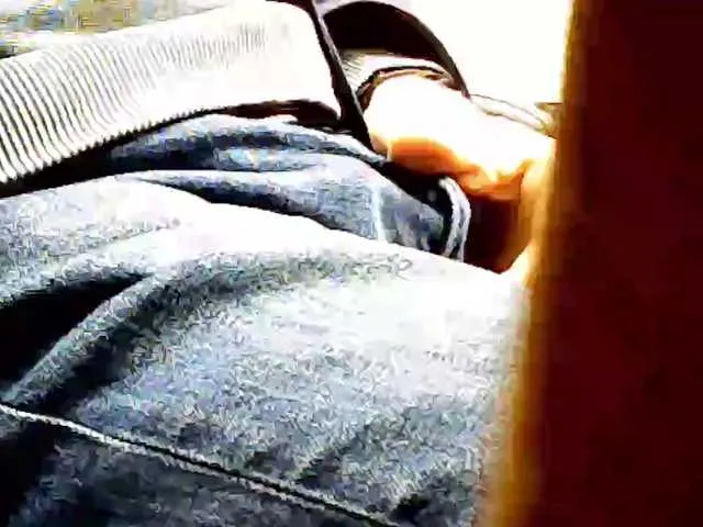 Live sex webcam photo for WWoollff75 #290695680