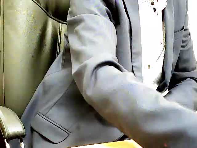 Live sex webcam photo for WWoollff75 #290976175