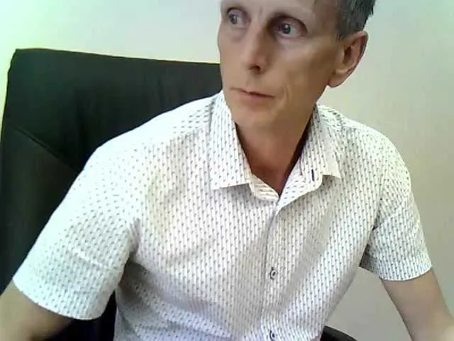 Live sex webcam photo for WWoollff75 #291478208