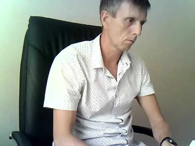 Live sex webcam photo for WWoollff75 #291608726