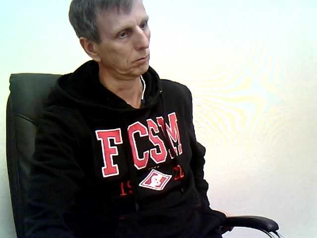 Live sex webcam photo for WWoollff75 #292060780