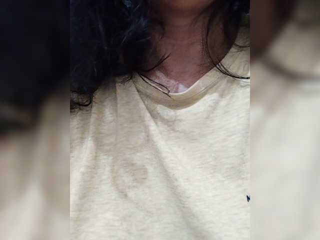 Live sex webcam photo for WYZ25 #289620155