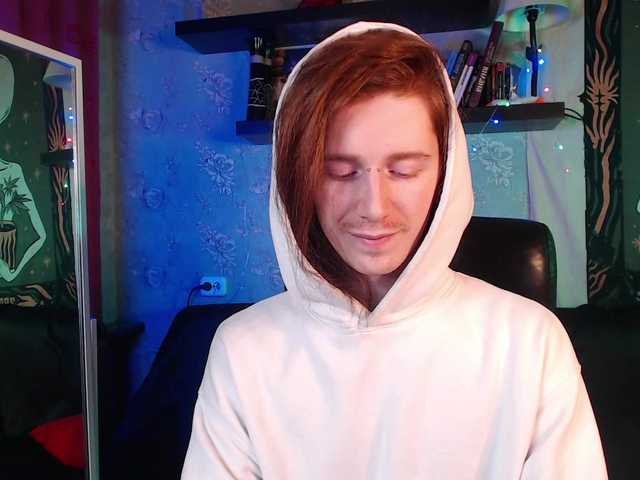 Live sex webcam photo for WadeMilton #277078246