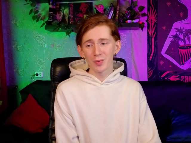 Live sex webcam photo for WadeMilton #277203515