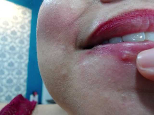 Live sex webcam photo for Wally-s #273391006