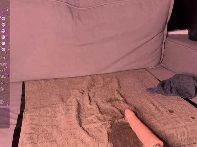 Live sex webcam photo for WaltEnjoy #291314443