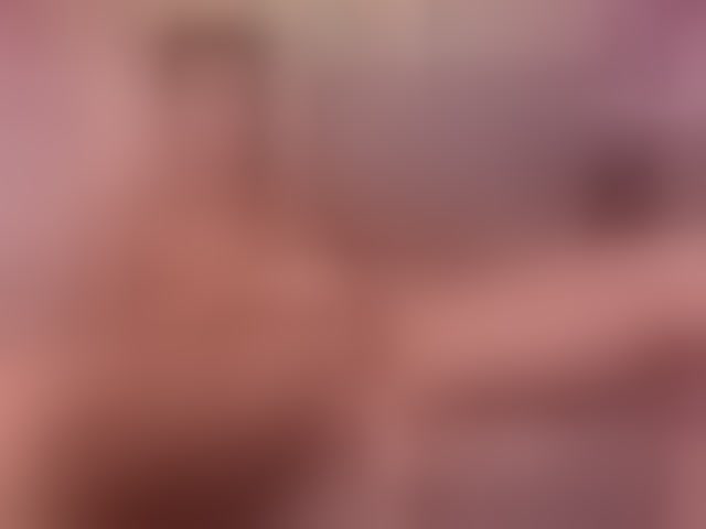 Live sex webcam photo for WaltEnjoy #294076082