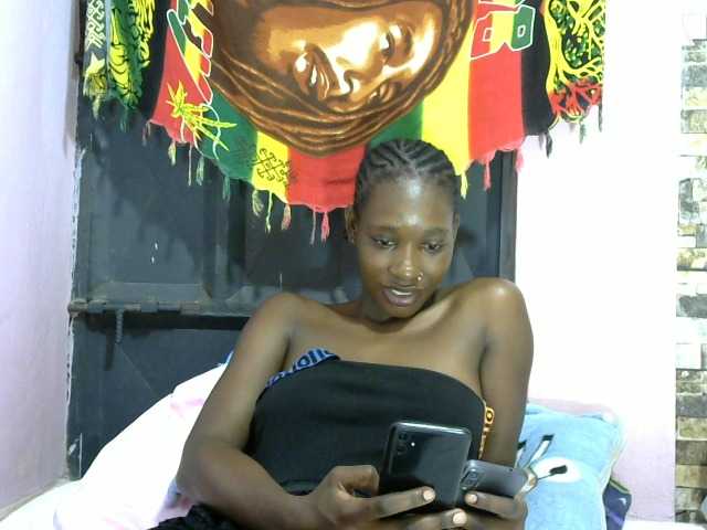 Live sex webcam photo for Wambo9731 #277726131