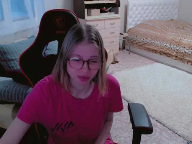 Live sex webcam photo for Waname #271944018