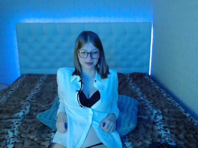 Live sex webcam photo for Waname #273585303