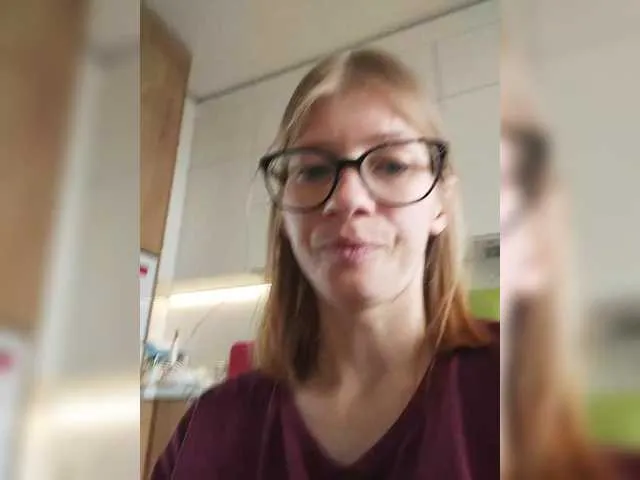 Live sex webcam photo for Waname #291726950