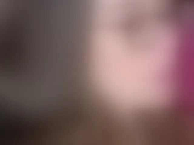 Live sex webcam photo for Wanda-Olsenn #293718791
