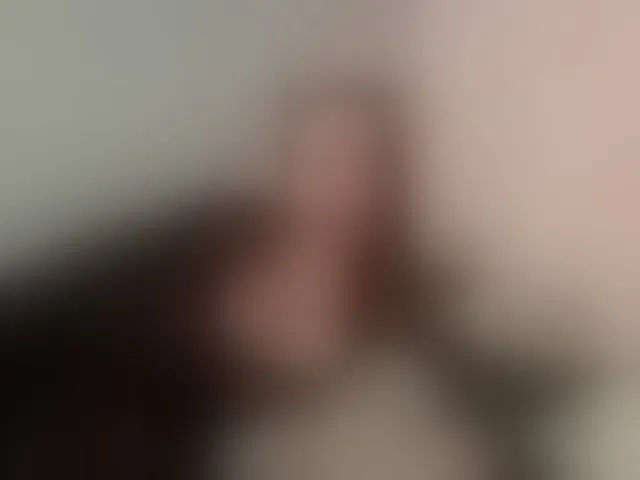 Live sex webcam photo for WeQueen- #294171934