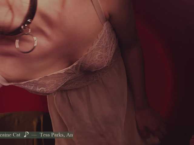 Live sex webcam photo for WebCora #275854689