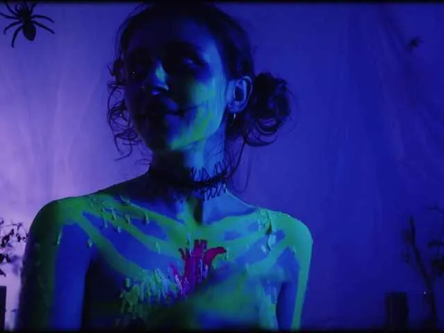 Live sex webcam photo for WebCora #276583092