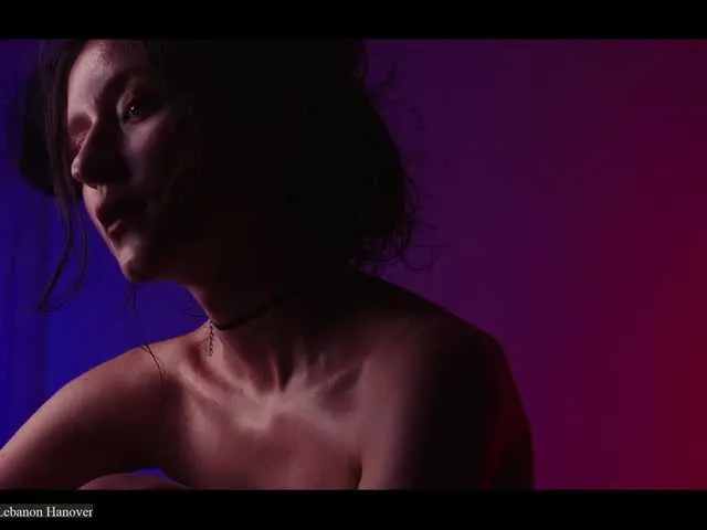 Live sex webcam photo for WebCora #277074035