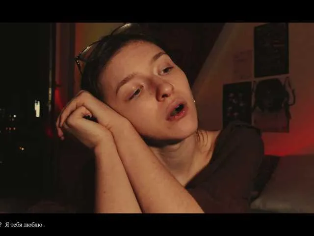 Live sex webcam photo for WebCora #291935120