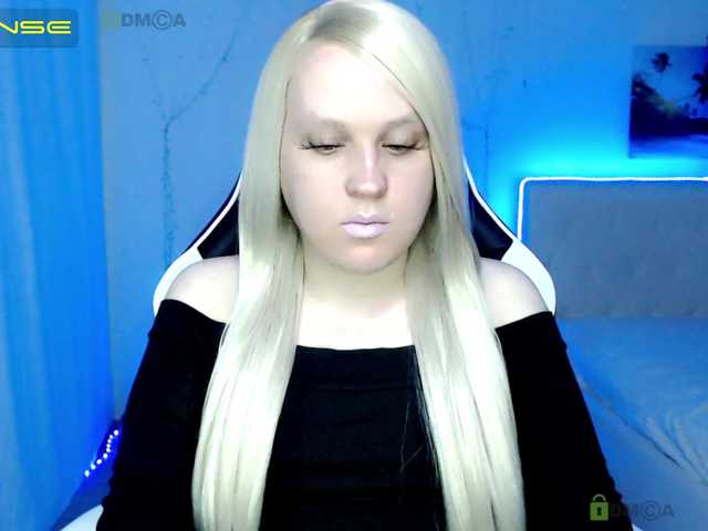 Live sex webcam photo for WebCrazySlut #275524644