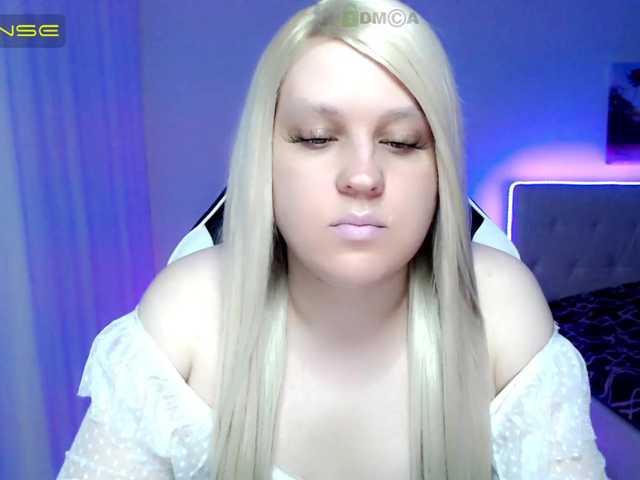 Live sex webcam photo for WebCrazySlut #275664699