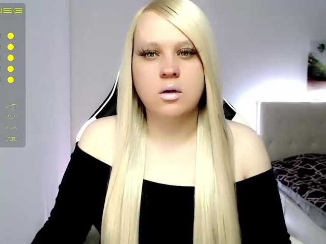 Live sex webcam photo for WebCrazySlut #275706553