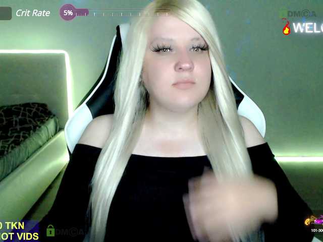 Live sex webcam photo for WebCrazySlut #278182469