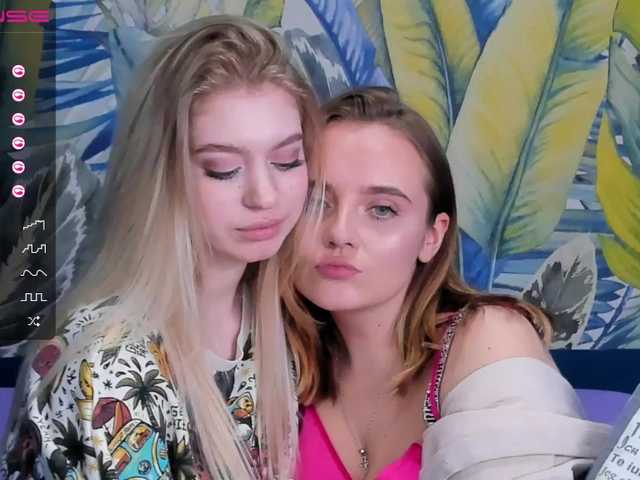 Live sex webcam photo for WelchDonna #273309399