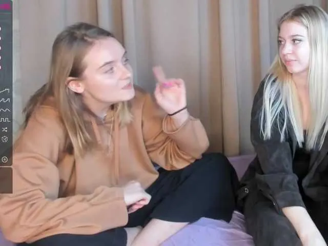 Live sex webcam photo for WelchDonna #273525782