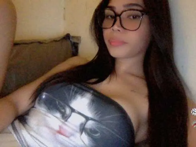 Live sex webcam photo for Wendyxoxo #292792051