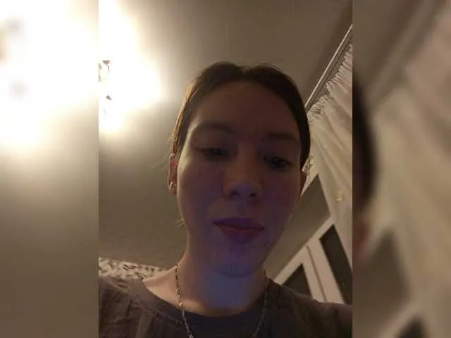 Live sex webcam photo for Wenly #276789307